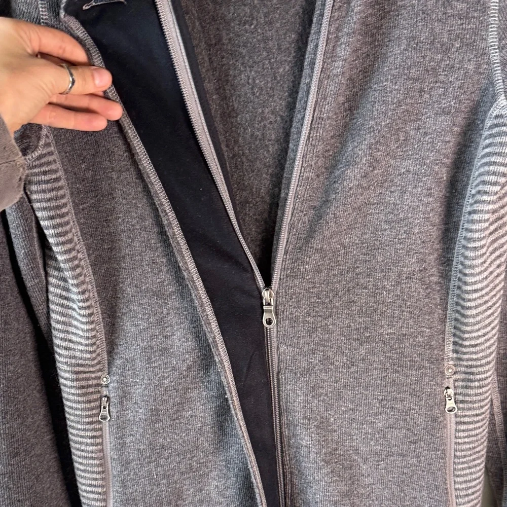 prAna Women’s Gray‎ Wool Blend Hooded Jacket Size Small